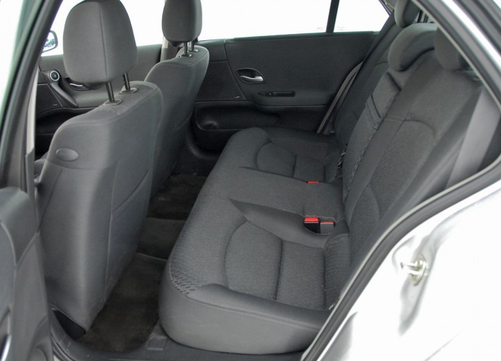 Especificaciones técnicas de Renault Laguna II - picture 12
