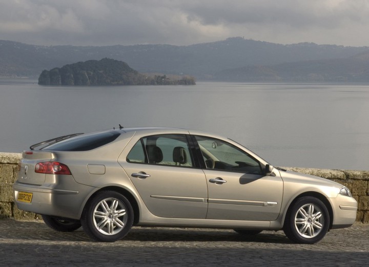 Especificaciones técnicas de Renault Laguna II - picture 6