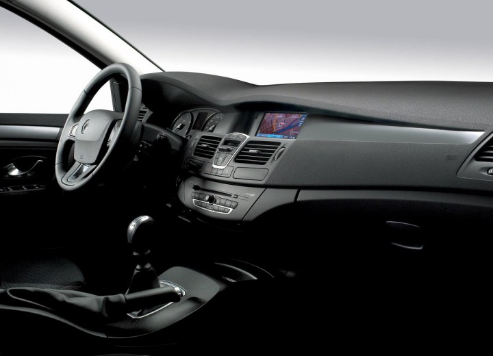 Technical specifications and characteristics for【Renault Laguna III】 - picture 9