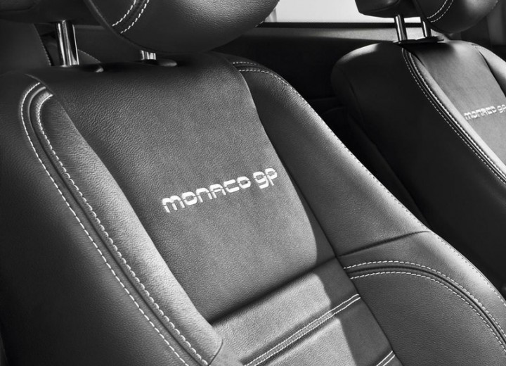 Технические характеристики о Renault Megane Coupe Monaco GP - picture 2