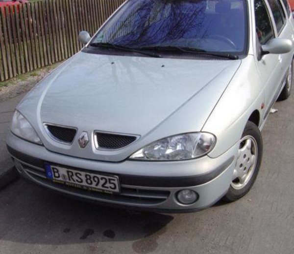 Technical specifications and characteristics for【Renault Megane Grandtour I (KA)】 - picture 4