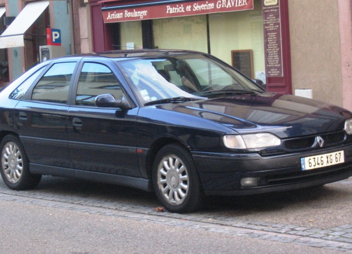 Технически характеристики за Renault Safrane I (B54) - picture 2