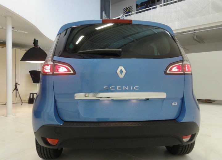 Технически характеристики за Renault Scenic collection 2012 - picture 2