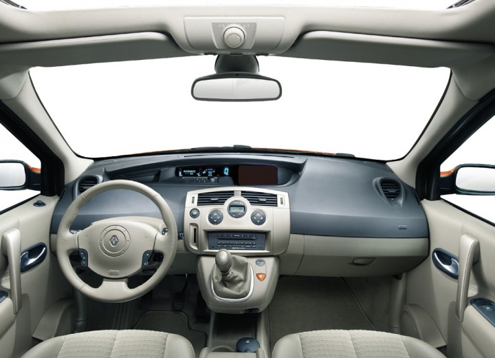 Technical specifications and characteristics for【Renault Scenic II】 - picture 4
