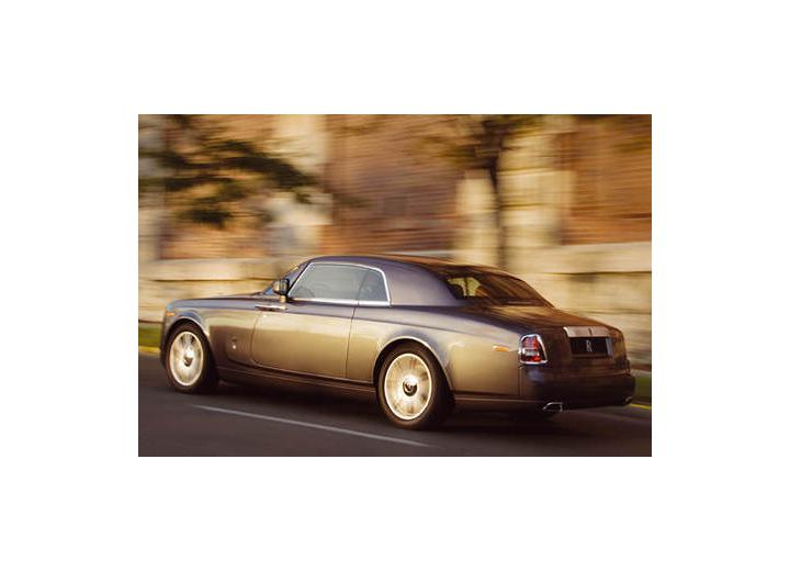 Technische Daten und Spezifikationen für Rolls-Royce Phantom Coupe - picture 8