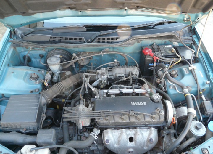 Technical specifications and characteristics for【Rover 400 Hatchback (RT)】 - picture 4