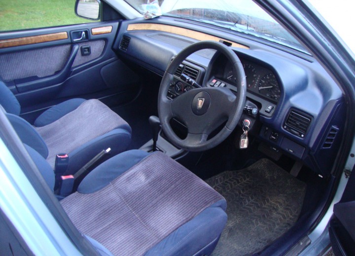 Technical specifications and characteristics for【Rover 400 (XW)】 - picture 3