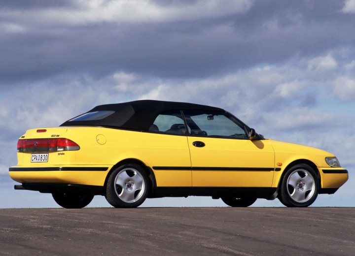 Technical specifications and characteristics for【Saab 900 II Cabriolet】 - picture 4