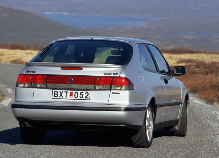 Saab 900 II Combi Coupe teknik özellikleri - picture 3