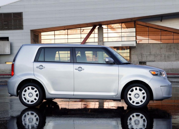 Technical specifications and characteristics for【Scion xB II】 - picture 2