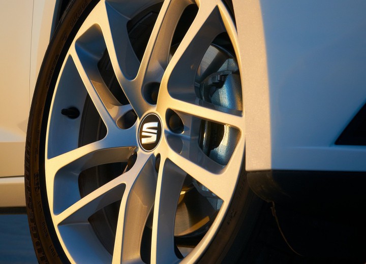 Технически характеристики за Seat Leon III ST - picture 13
