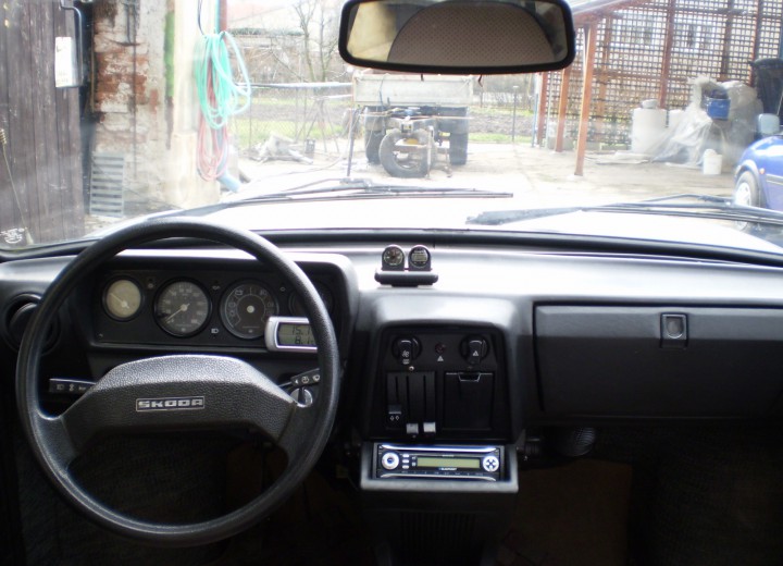Technical specifications and characteristics for【Skoda 130】 - picture 6