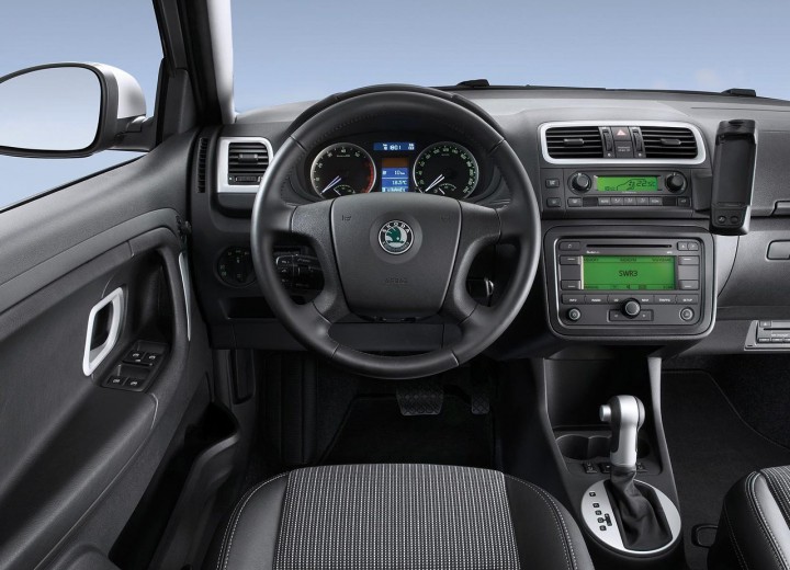 Технические характеристики о Skoda Fabia II Combi - picture 7