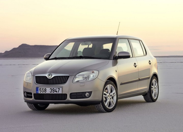 Caractéristiques techniques de Skoda Fabia II - picture 1
