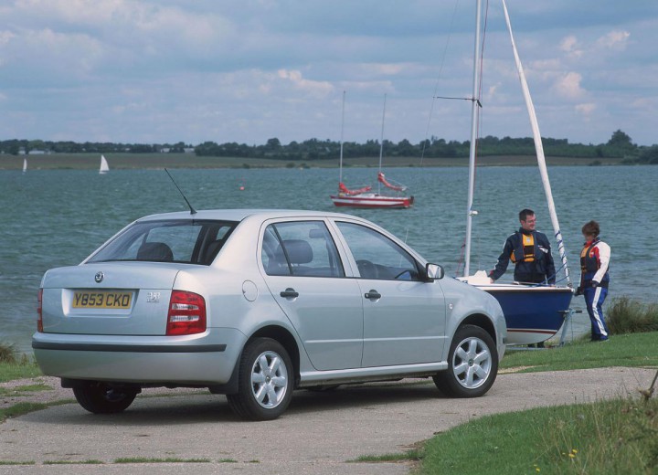 Τεχνικά χαρακτηριστικά για Skoda Fabia Sedan I (6Y) - picture 4