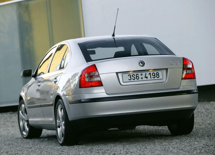 Caractéristiques techniques de Skoda Octavia II (1Z3) - picture 5