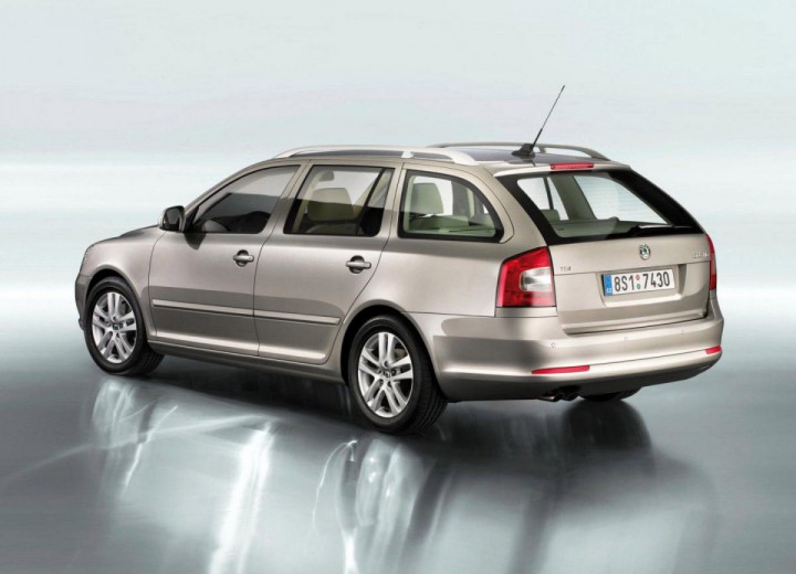 Caractéristiques techniques de Skoda Octavia II FL Combi (1Z5) - picture 3