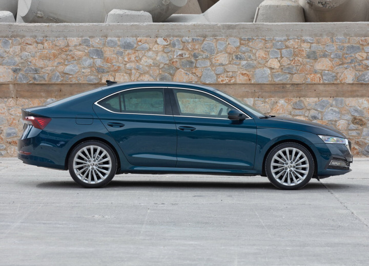 Technical specifications and characteristics for【Skoda Octavia IV Liftback】 - picture 3
