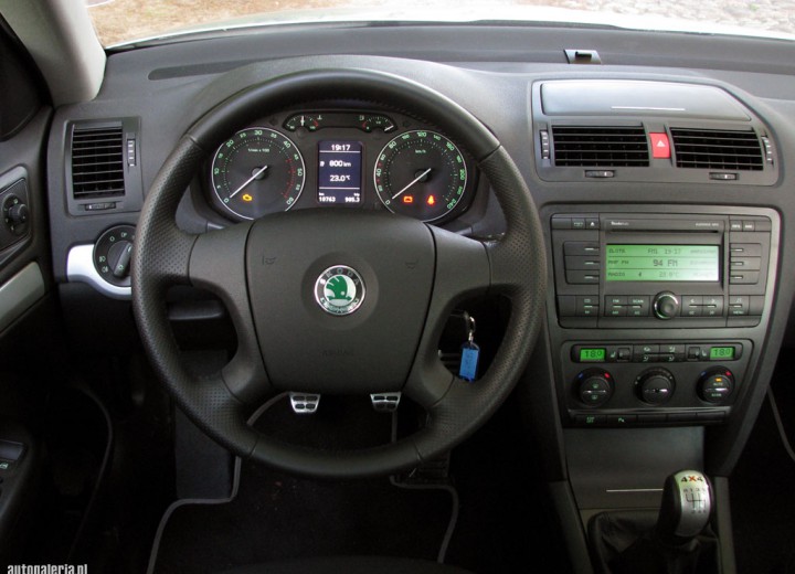 Technical specifications and characteristics for【Skoda Octavia Scout】 - picture 5