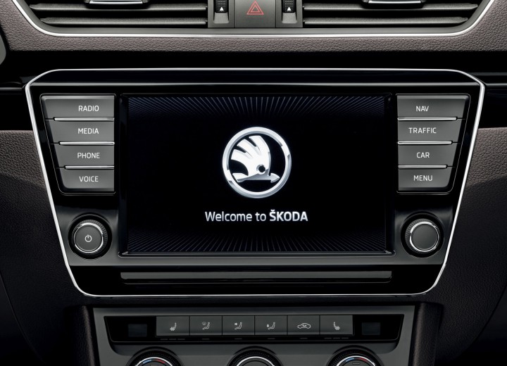 Technical specifications and characteristics for【Skoda Superb III Combi】 - picture 13