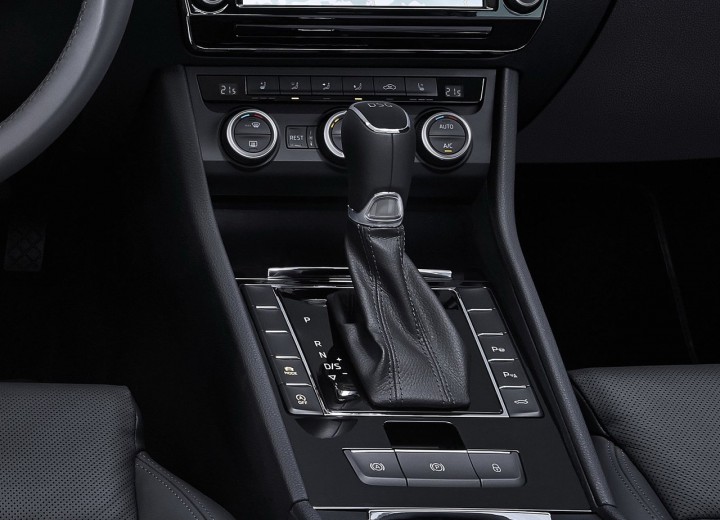Технически характеристики за Skoda Superb III Liftback - picture 16