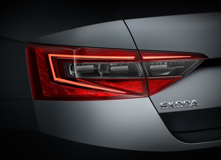 Технически характеристики за Skoda Superb III Liftback - picture 14