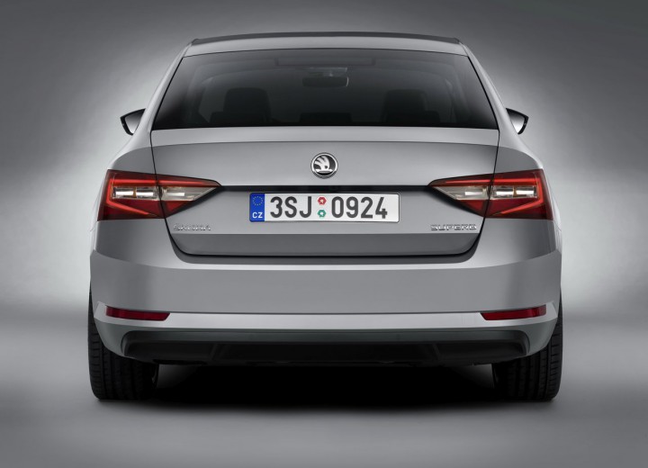 Технически характеристики за Skoda Superb III Liftback - picture 5