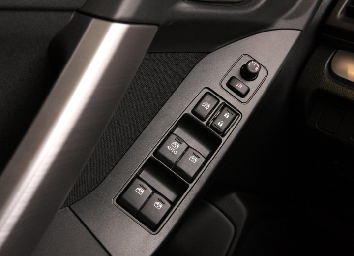 Technische Daten und Spezifikationen für Subaru Forester III - picture 10