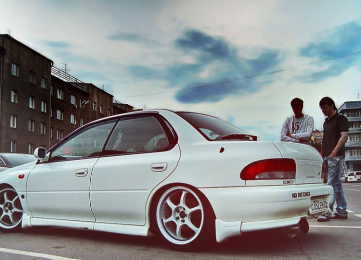 Technical specifications and characteristics for【Subaru Impreza I (GC)】 - picture 3