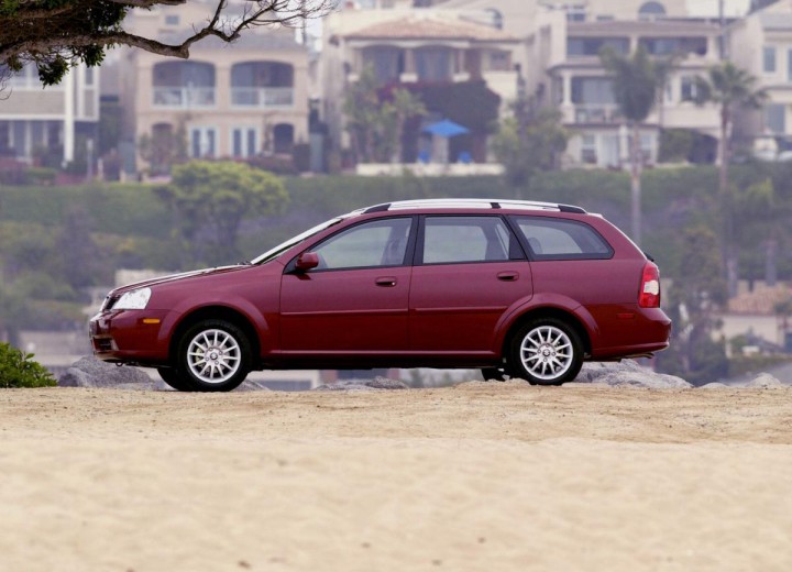 Especificaciones técnicas de Suzuki Forenza Wagon - picture 2