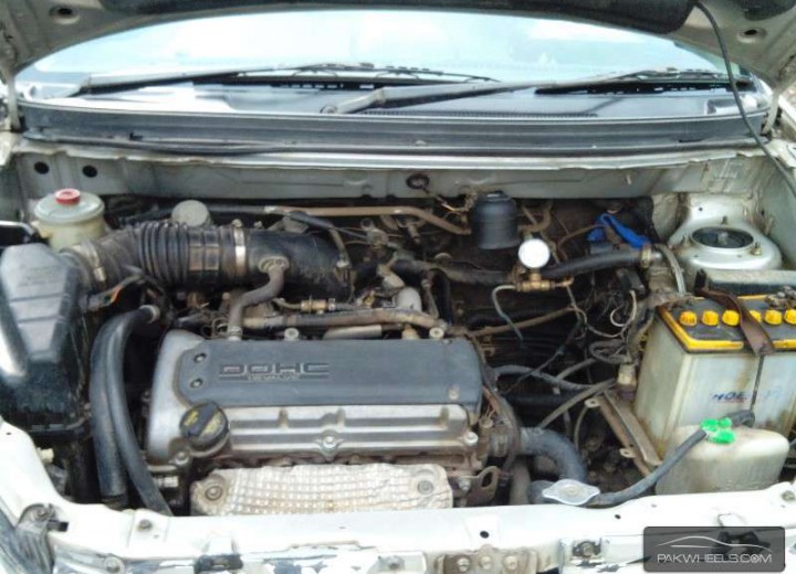 Technical specifications and characteristics for【Suzuki Liana Sedan II】 - picture 3