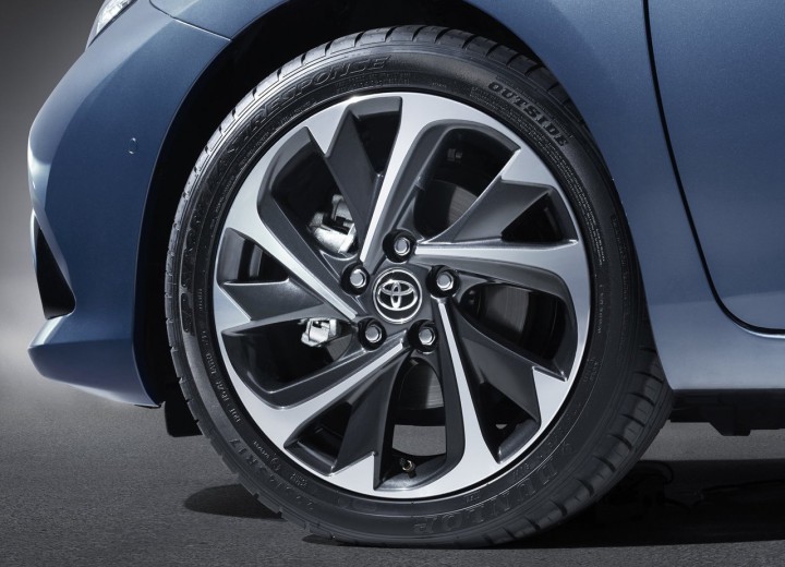 Технические характеристики о Toyota Auris II Restyling - picture 8