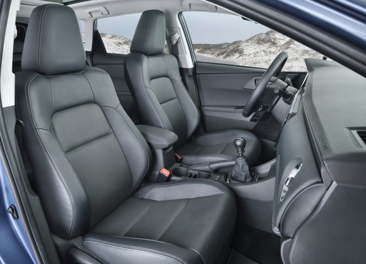 Технические характеристики о Toyota Auris II Restyling - picture 13