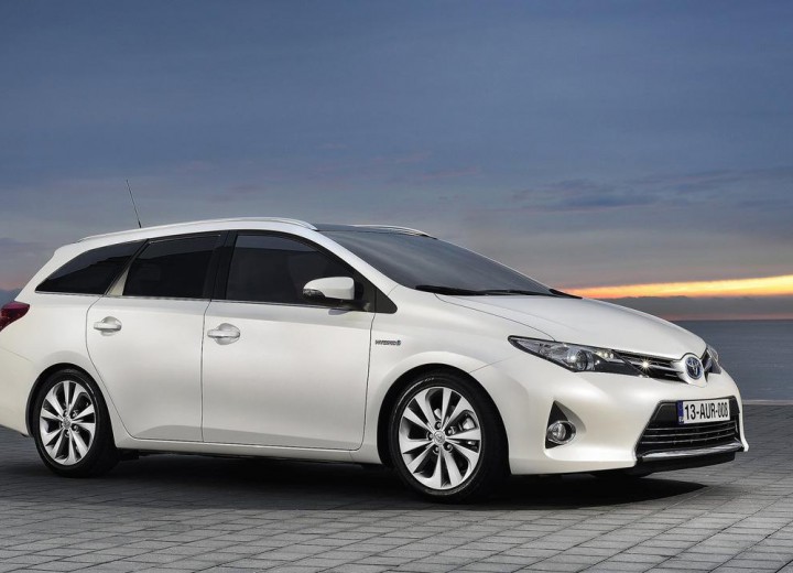 Technische Daten und Spezifikationen für Toyota Auris Touring II Restyling - picture 6