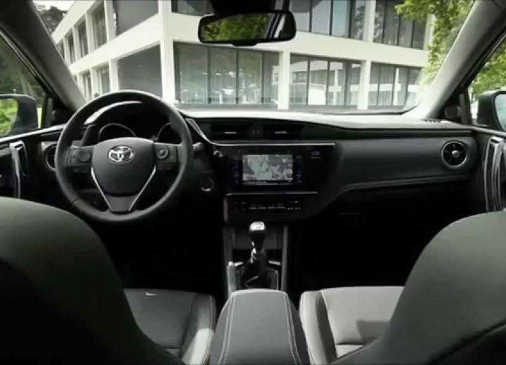 Technische Daten und Spezifikationen für Toyota Auris Touring II Restyling - picture 9