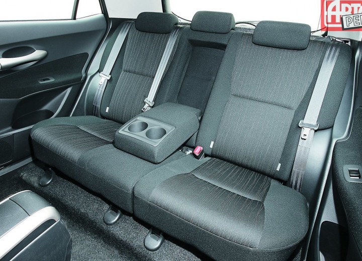 Technical specifications and characteristics for【Toyota Auris】 - picture 12