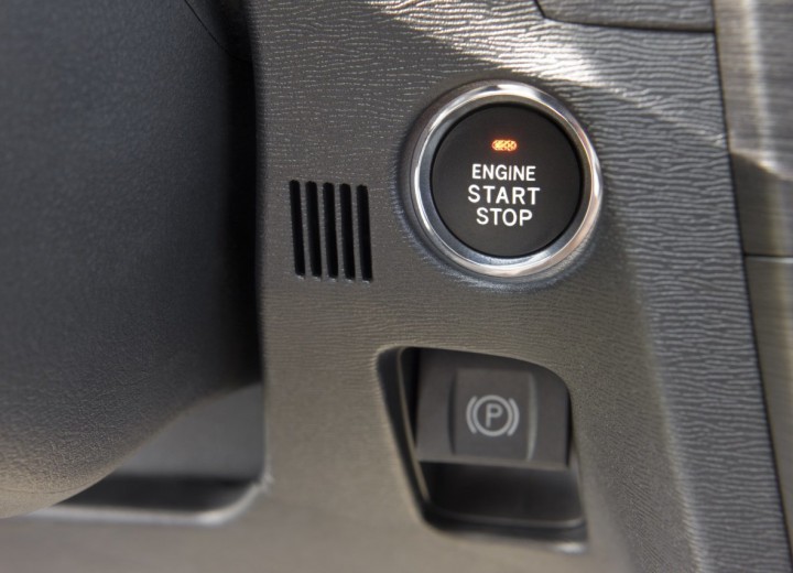 Технически характеристики за Toyota Avensis III - picture 11