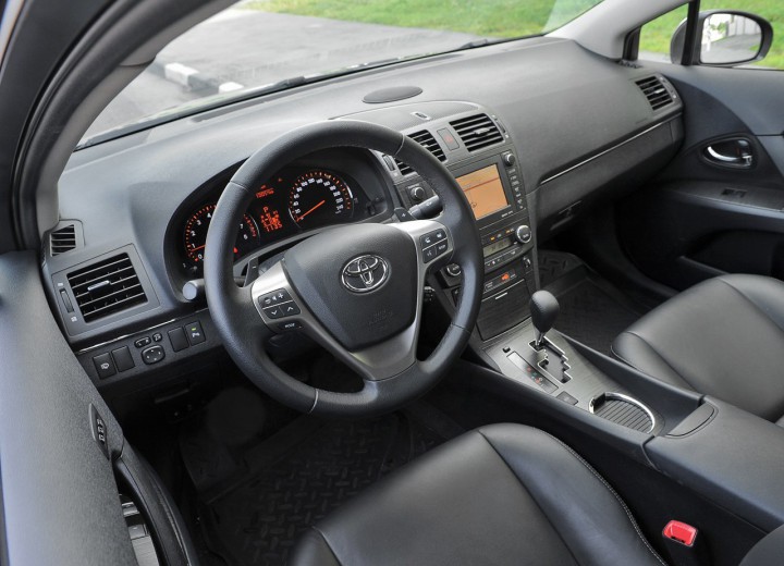 Технически характеристики за Toyota Avensis III - picture 10