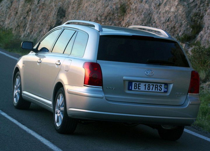 Toyota Avensis Wagon II teknik özellikleri - picture 3