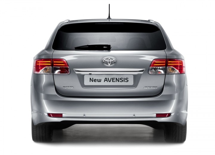 Technical specifications and characteristics for【Toyota Avensis Wagon III Restyling】 - picture 11