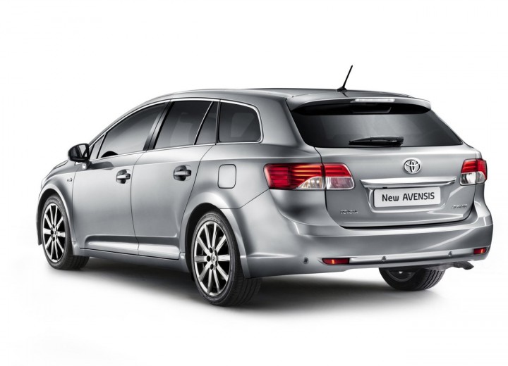 Technical specifications and characteristics for【Toyota Avensis Wagon III Restyling】 - picture 4