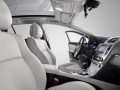 Technical specifications and characteristics for【Toyota Avensis Wagon III Restyling】 - picture 9