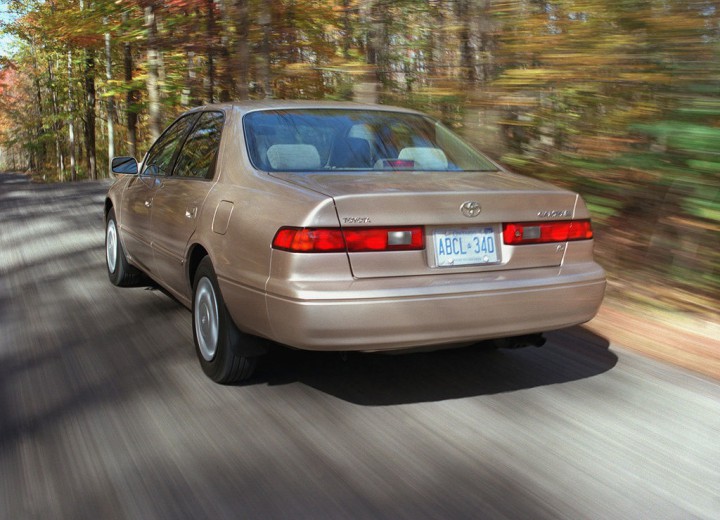 Technische Daten und Spezifikationen für Toyota Camry IV - picture 3
