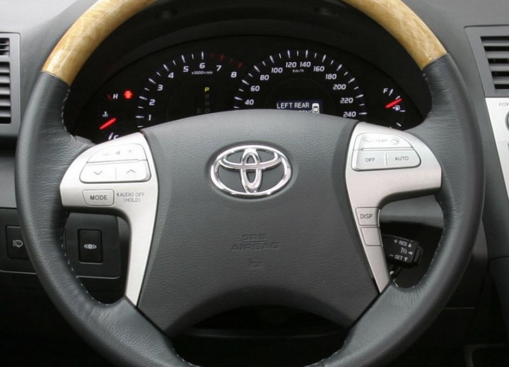 Especificaciones técnicas de Toyota Camry VI - picture 6