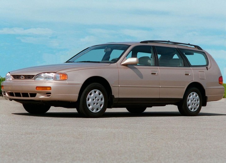Technische Daten und Spezifikationen für Toyota Camry  Wagon III - picture 1