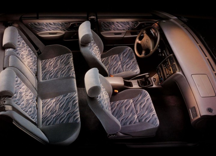 Технические характеристики о Toyota Carina E Hatch (T19) - picture 3
