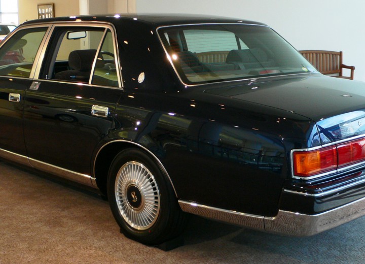Technische Daten und Spezifikationen für Toyota Century II (VG45) - picture 2