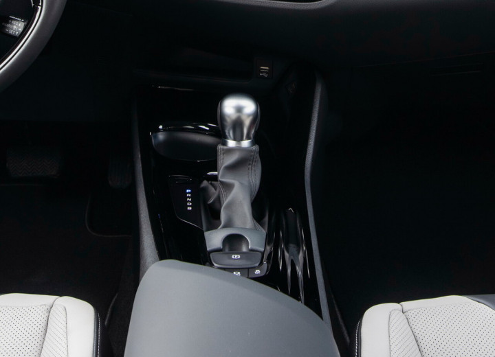 Technische Daten und Spezifikationen für Toyota CH-R Restyling - picture 6
