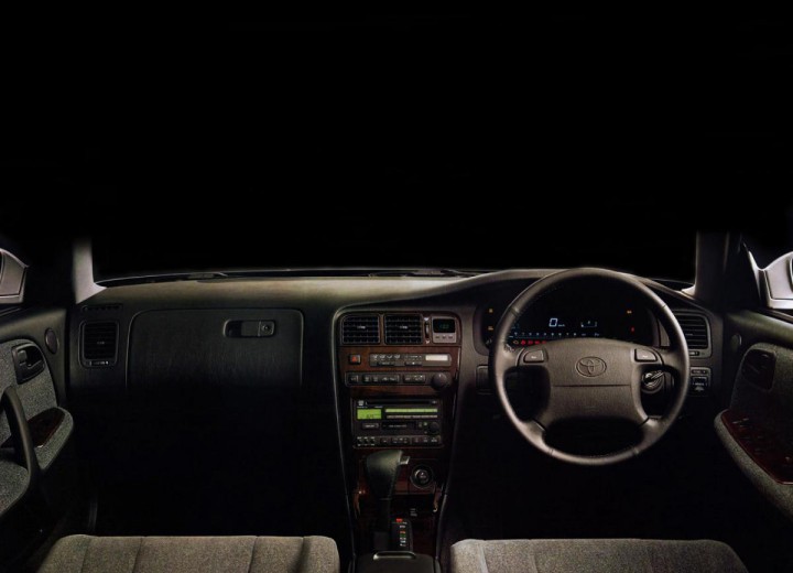 Technical specifications and characteristics for【Toyota Chaser (ZX 90)】 - picture 3