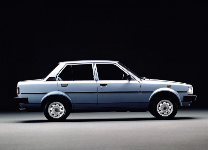 Technische Daten und Spezifikationen für Toyota Corolla (E7) - picture 2